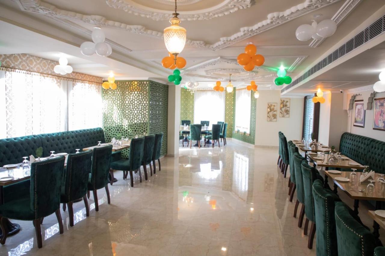 Indralok Palace Hotel & Resort Morena Exterior foto